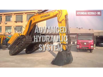 Escavatore cingolato HYUNDAI