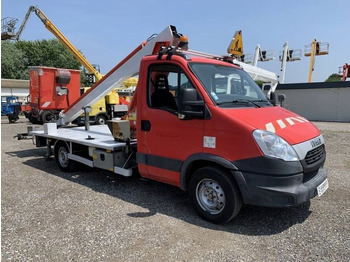 Piattaforma autocarrata IVECO Daily