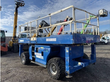 Piattaforma a pantografo JLG
