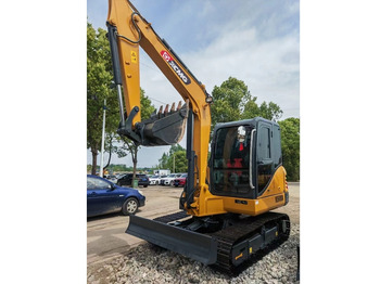 Escavatore cingolato XCMG XE60DA
