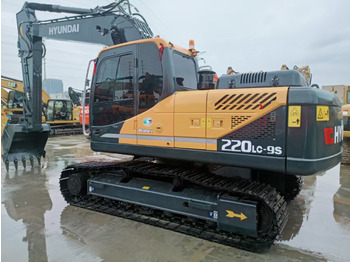 Escavatore HYUNDAI