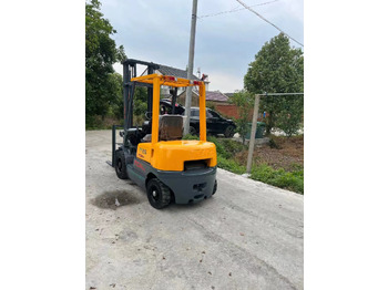 Carrello elevatore TCM