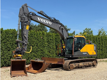 Escavatore cingolato VOLVO EC160
