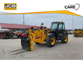 Sollevatore telescopico JCB