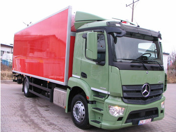 Autocarro frigorifero MERCEDES-BENZ Antos 1835