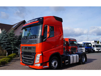 Trattore stradale VOLVO FH