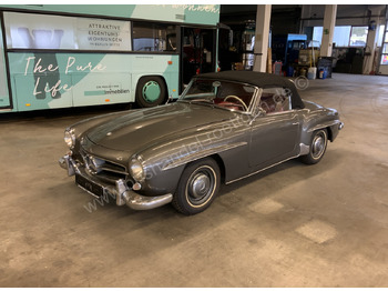 Autovettura Mercedes-Benz 190 SL: foto 2
