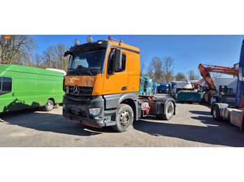 Trattore stradale MERCEDES-BENZ