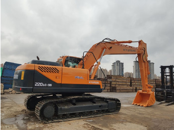 Escavatore cingolato Hyundai R220LC-9s: foto 2 Escavatore cingolato Hyundai R220LC-9s: foto 2