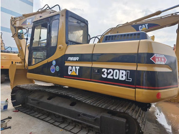 Escavatore cingolato CATERPILLAR 320BL