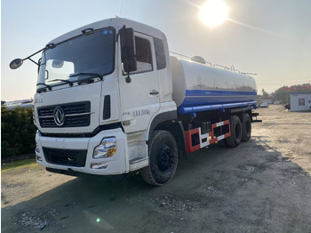 Camion cisterna DONGFENG