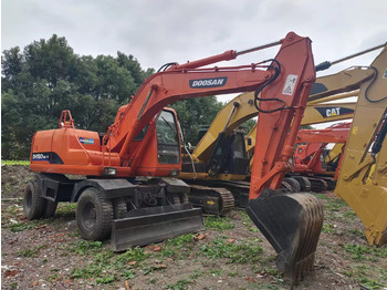 Escavatore gommato DOOSAN DH150W-7