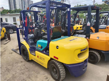 Carrello elevatore diesel KOMATSU