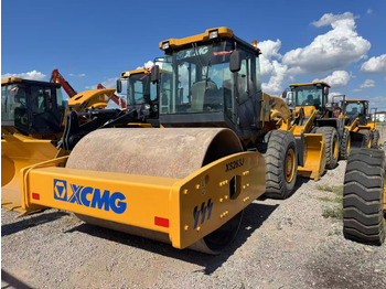 Rullo stradale XCMG XS263J