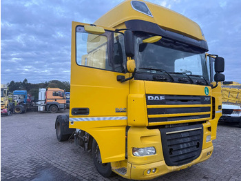 Trattore stradale DAF XF 105 460