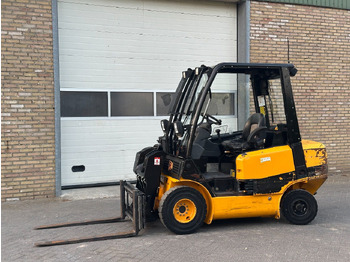 Carrello elevatore JCB