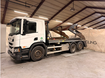 Autocarro multibenna SCANIA P 410