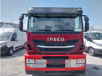 Trattore stradale IVECO Stralis 440