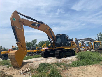 Escavatore cingolato CAT 330D2: foto 2
