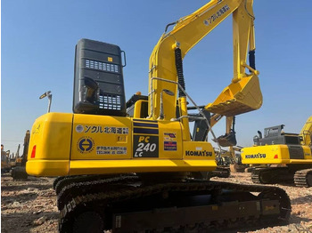 Escavatore cingolato KOMATSU PC240