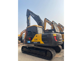 Escavatore cingolato VOLVO EC140