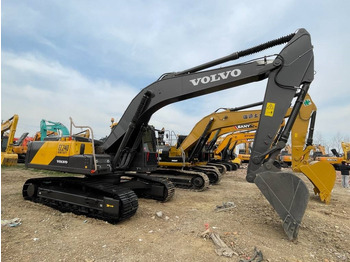 Escavatore cingolato VOLVO EC240