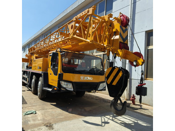Autogru XCMG QY70K
