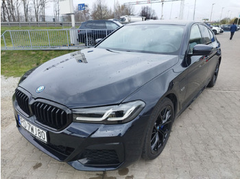 Autovettura BMW 530e xDrive M Sport SEDAN: foto 2