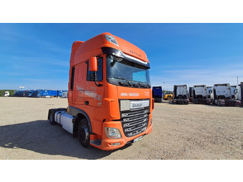 Trattore stradale DAF XF 460