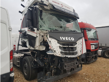 Trattore stradale IVECO S-WAY