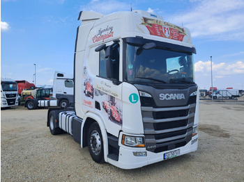 Trattore stradale SCANIA R 450