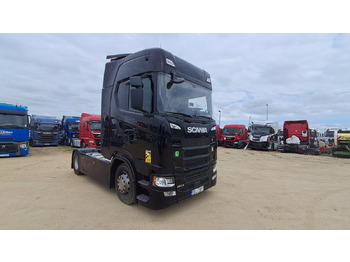 Trattore stradale SCANIA S