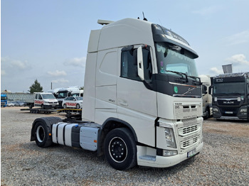 Trattore stradale VOLVO FH