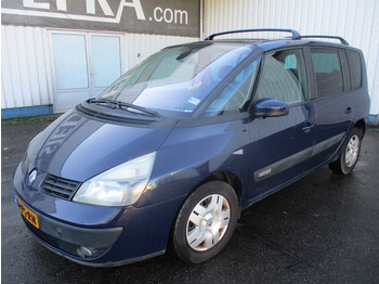 Autovettura RENAULT