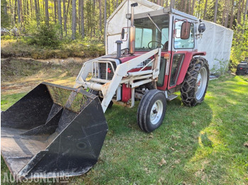Trattore MASSEY FERGUSON 1000 series