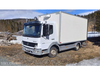 Autocarro furgonato MERCEDES-BENZ