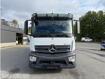 Autocarro furgonato 2015 Mercedes-Benz ANTOS 1830 skapbil, baklem, kjøling, fjernkontroll, ryggekamera, 360, lav KM: foto 2