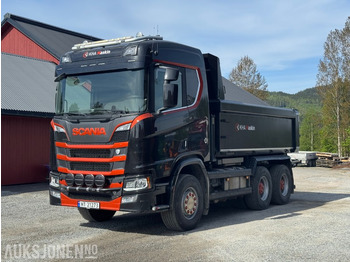 Autocarro ribaltabile SCANIA R 730