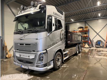 Autocarro scarrabile VOLVO FH16 750