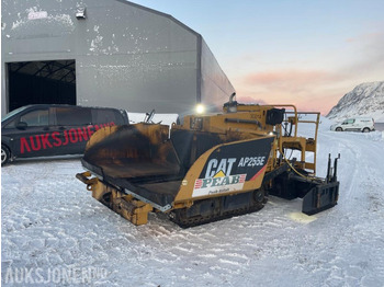 Attrezzatura da costruzione CATERPILLAR