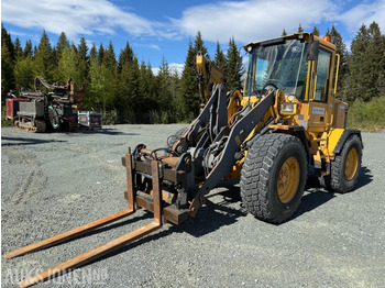 Pala gommata VOLVO L50D