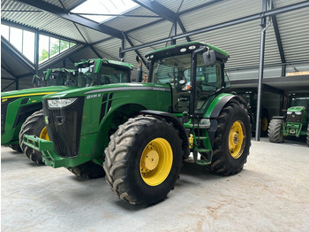 Trattore JOHN DEERE 8335R