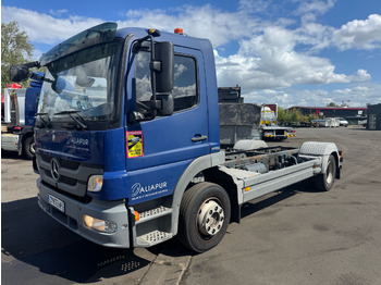 Autocarro telaio MERCEDES-BENZ