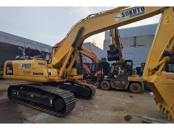 Escavatore cingolato KOMATSU PC210