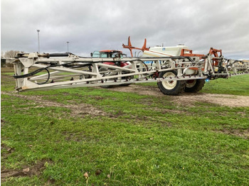 Polverizzatore trainato Kuhn OCEANIS 5600: foto 3 Polverizzatore trainato Kuhn OCEANIS 5600: foto 3