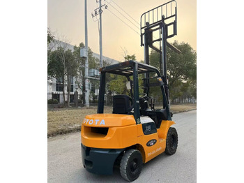 Carrello elevatore diesel TOYOTA