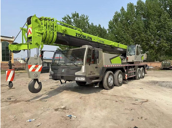 Autogru ZOOMLION ZTC700V