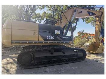 Escavatore cingolato CATERPILLAR