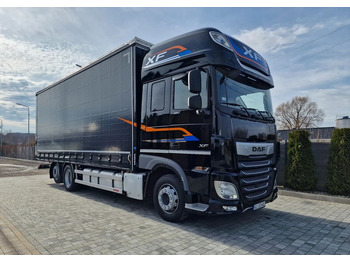 Camion centinato DAF XF 530