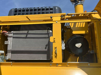 Escavatore cingolato Komatsu PC 300: foto 2